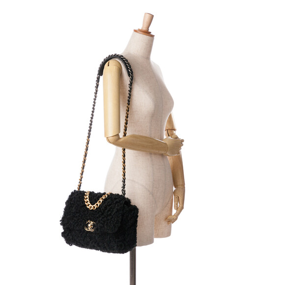 Auth Chanel Medium Shearling 19 Flap #158206C40B - Picture 8 of 9